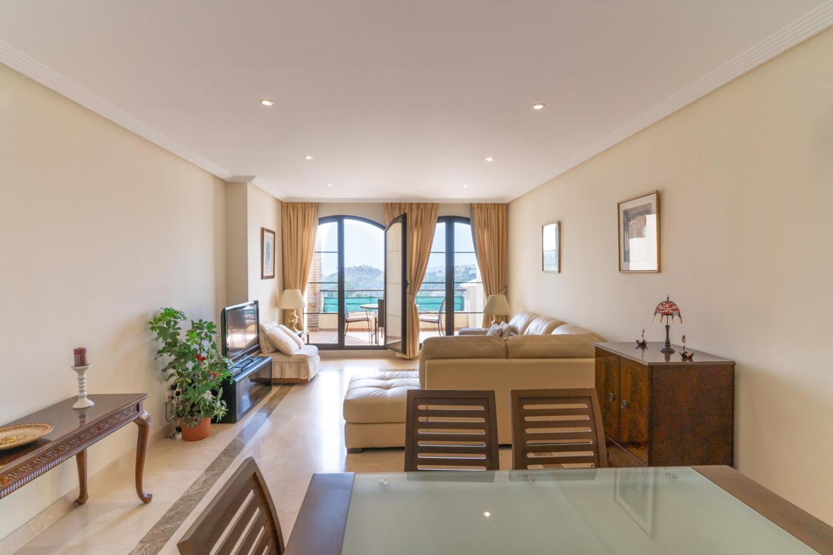 Arqueros, -